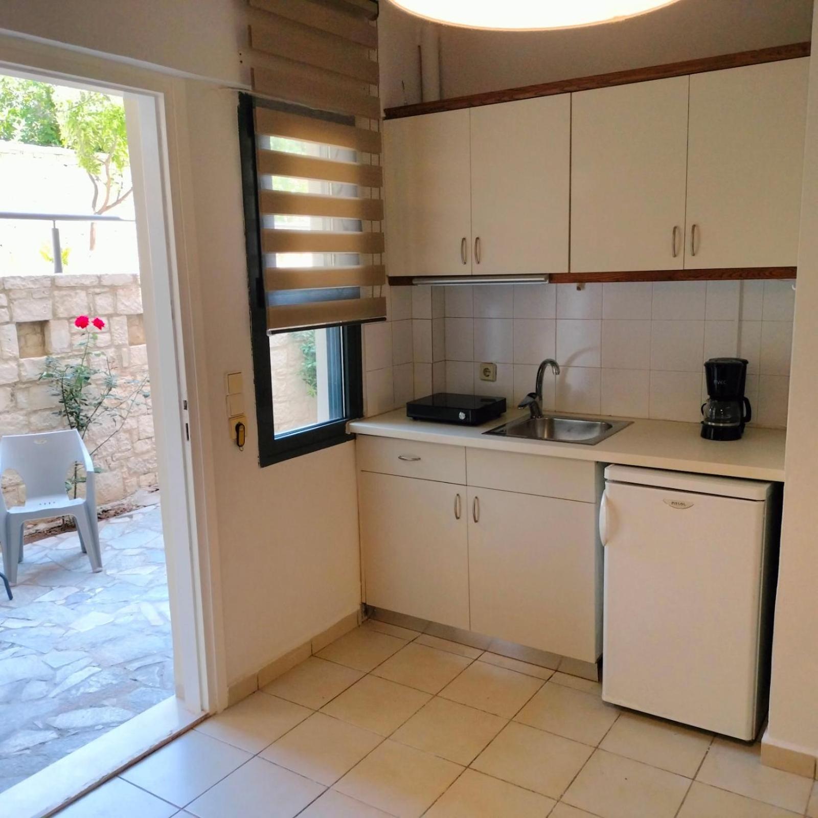 Nancy - Chara Apartments Karteros Dış mekan fotoğraf